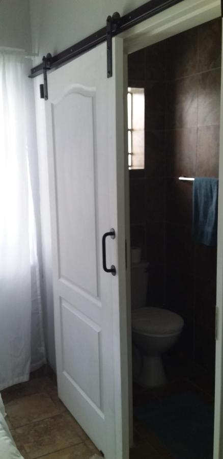 B&B 464 On 22Nd Ave Pretoria-Noord Εξωτερικό φωτογραφία