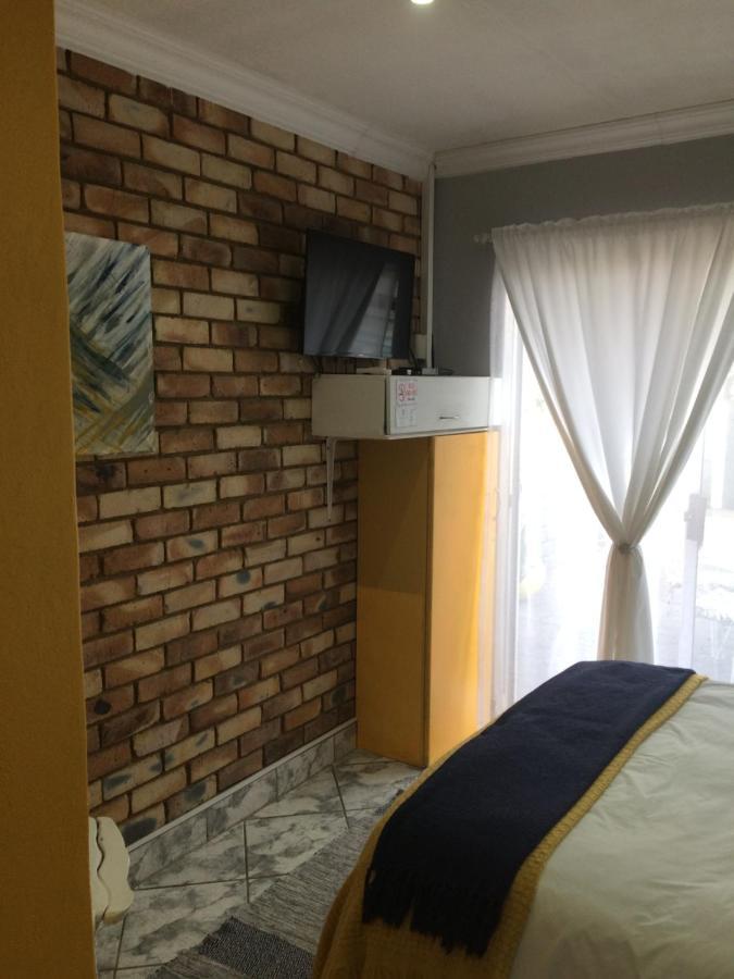 B&B 464 On 22Nd Ave Pretoria-Noord Εξωτερικό φωτογραφία